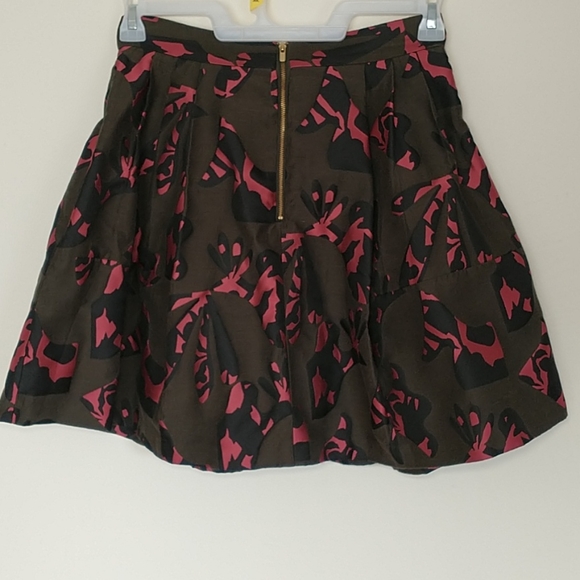 🚫SOLD🚫 Banana Republic Pink Pleated Mini Skirt - Picture 4 of 12